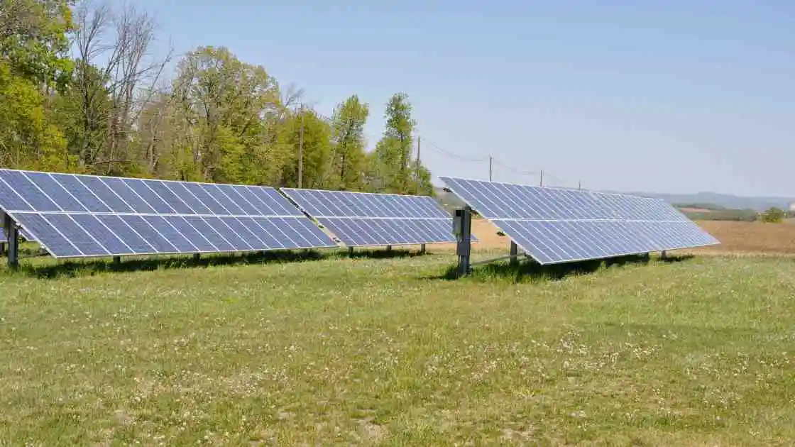 Solarpanel Bodeninstallation